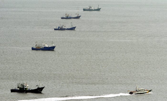 PESCA: STOP ALLE RETI A STRASCICO SOTTO I 100M DI PROFONDITA’